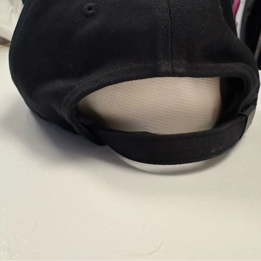 lululemon athletica Classic Black Hat - Picture 4 of 7